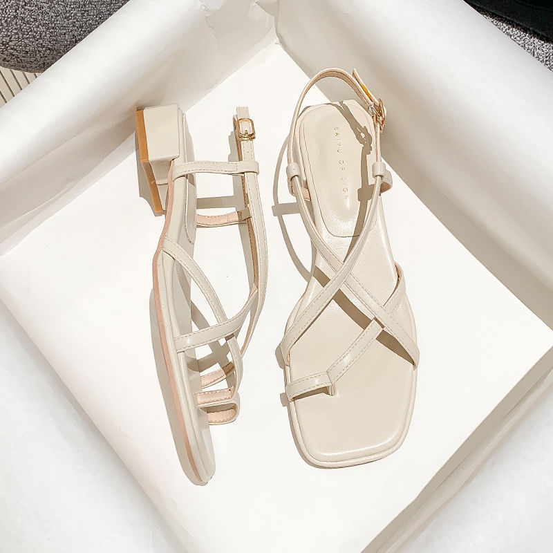 Ladies Shoes 2022 New Summer Women's One-line Buckle Strap Toe Roman Shoes Flat Thick Heel Temperament Sandals